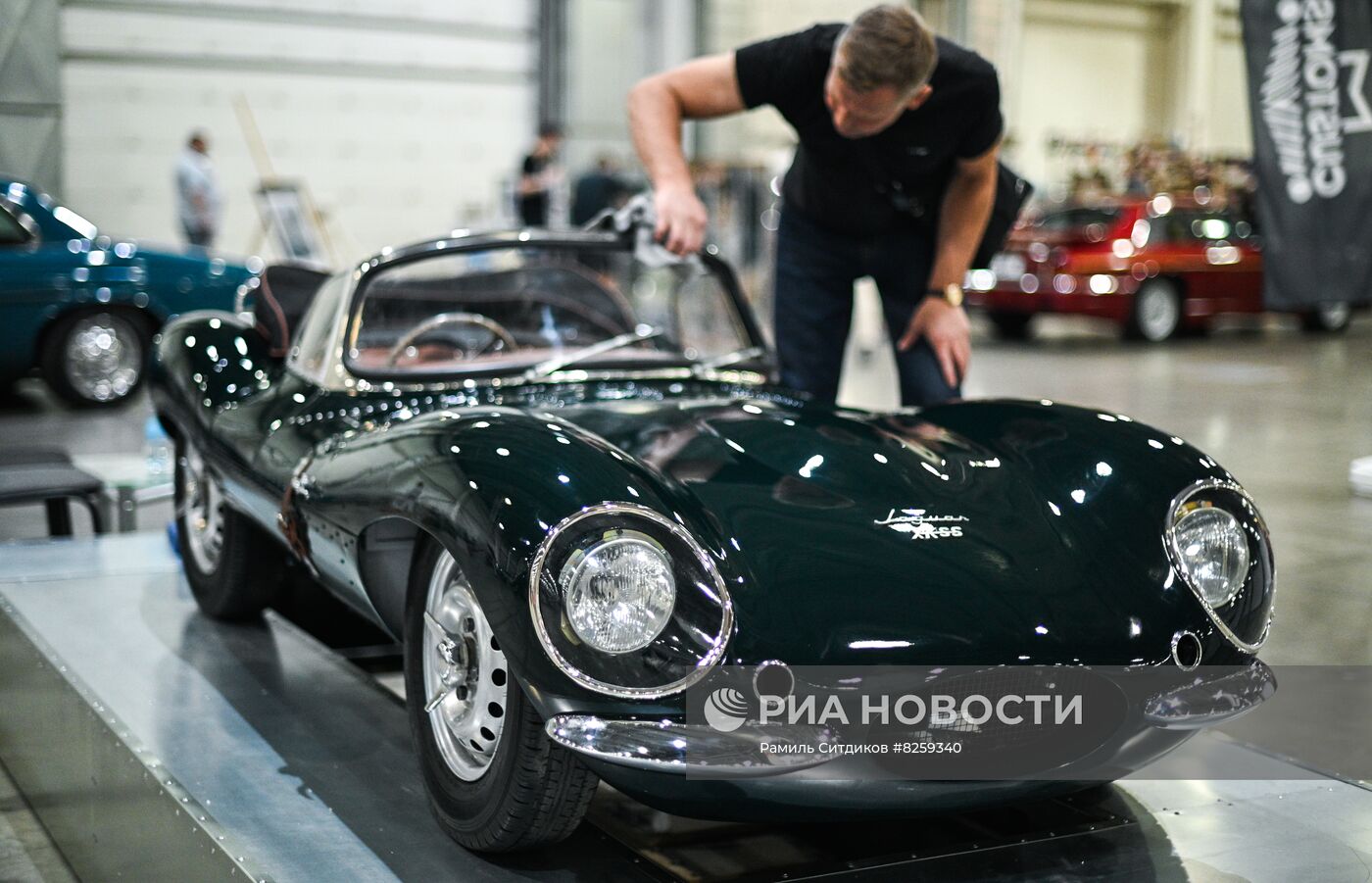 Выставка "Олдтаймер-Галерея" 