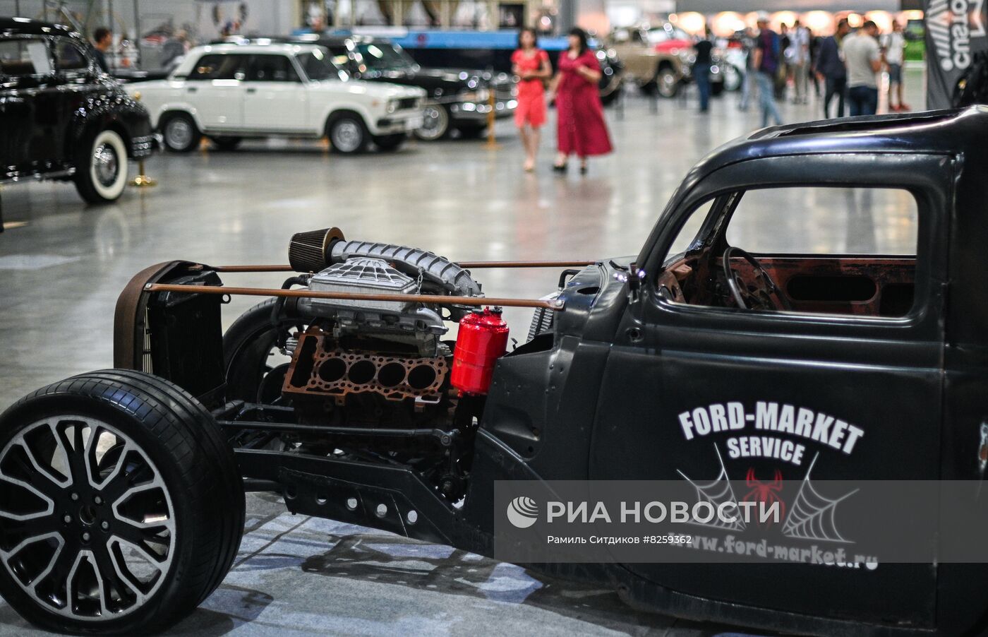 Выставка "Олдтаймер-Галерея"