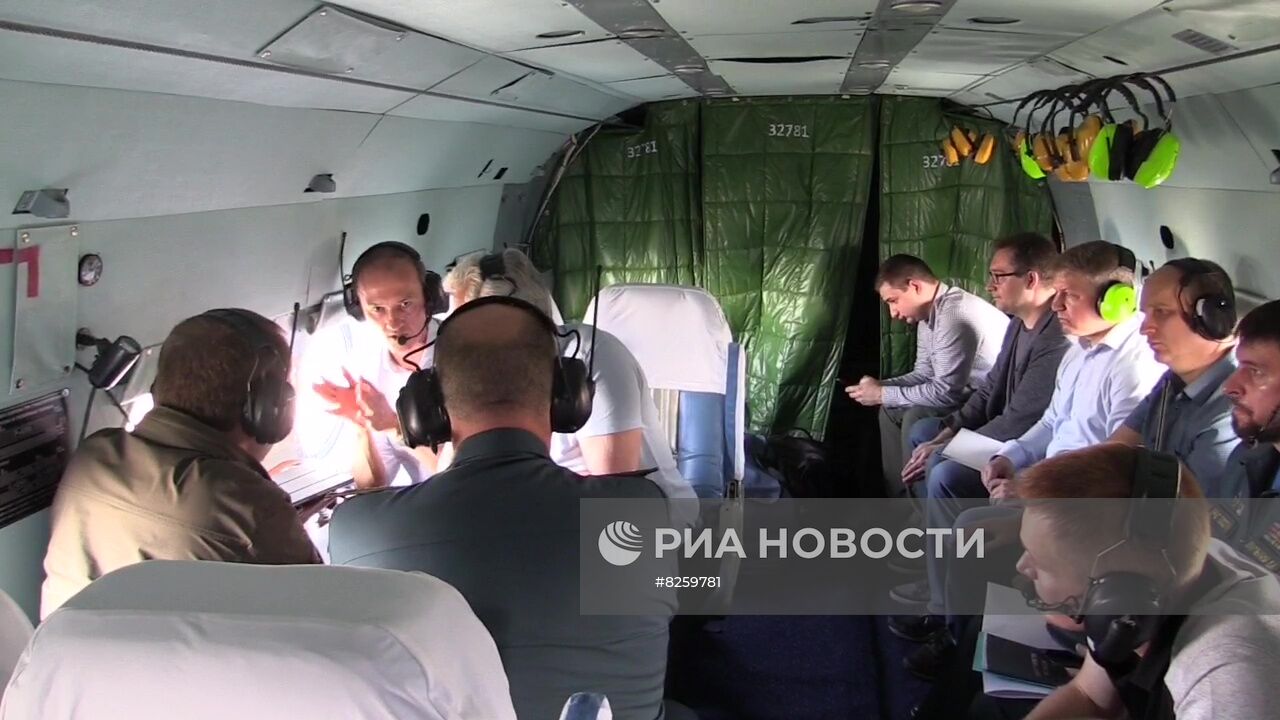 Вице-премьер Д. Григоренко, глава МЧС А. Куренков и мэр Москвы С. Собянин посетили регионы, страдающие от пожаров