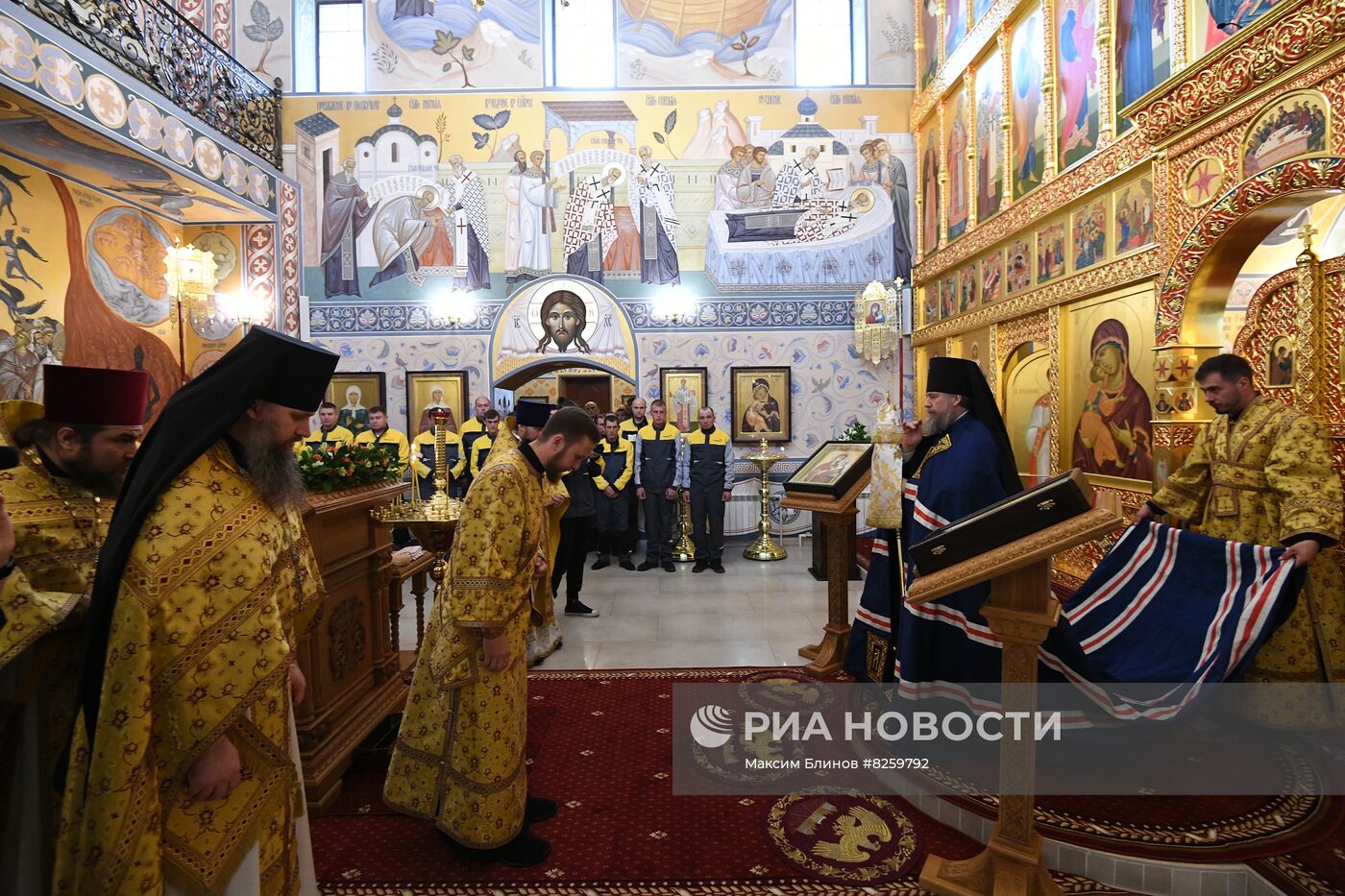 Освящение нового храма Святителя Николая Чудотворца в Магаданской области