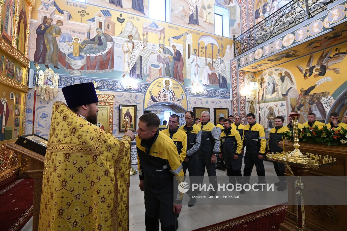 Освящение нового храма Святителя Николая Чудотворца в Магаданской области