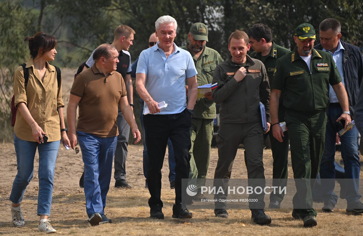 Вице-премьер Д. Григоренко, глава МЧС А. Куренков и мэр Москвы С. Собянин посетили регионы, страдающие от пожаров