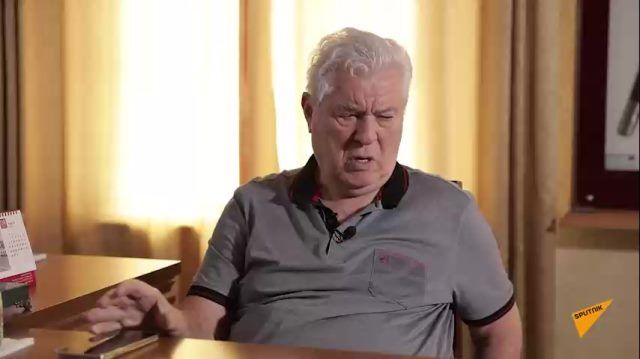 Экс-президент Молдовы прокомментировал визит в страну директора Службы внешней разведки Румынии