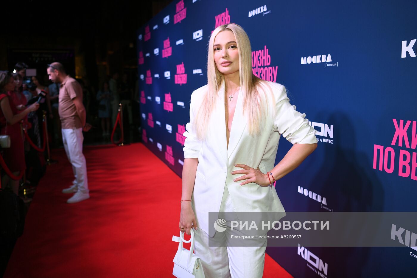 Премьера сериала "Жизнь по вызову"