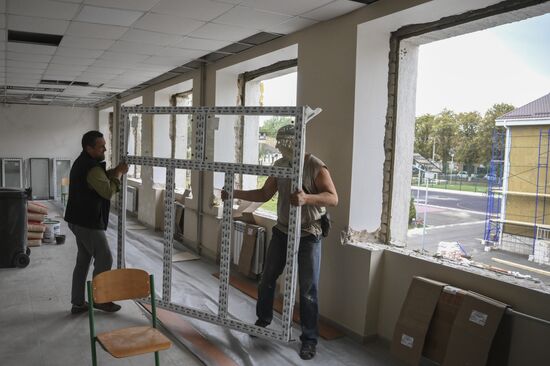 Подготовка школ к новому учебному году в Волновахском районе ДНР