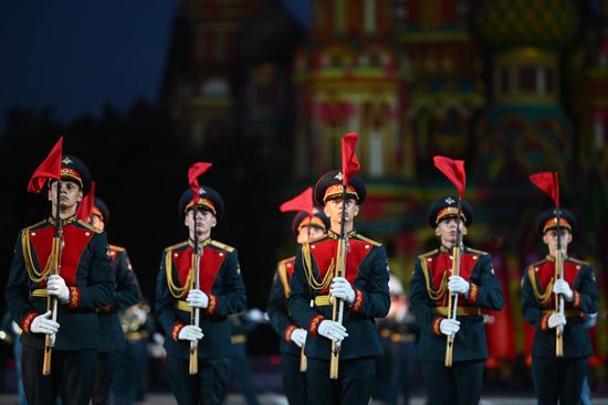 Церемония открытия Международного военно-музыкального фестиваля "Спасская башня" 