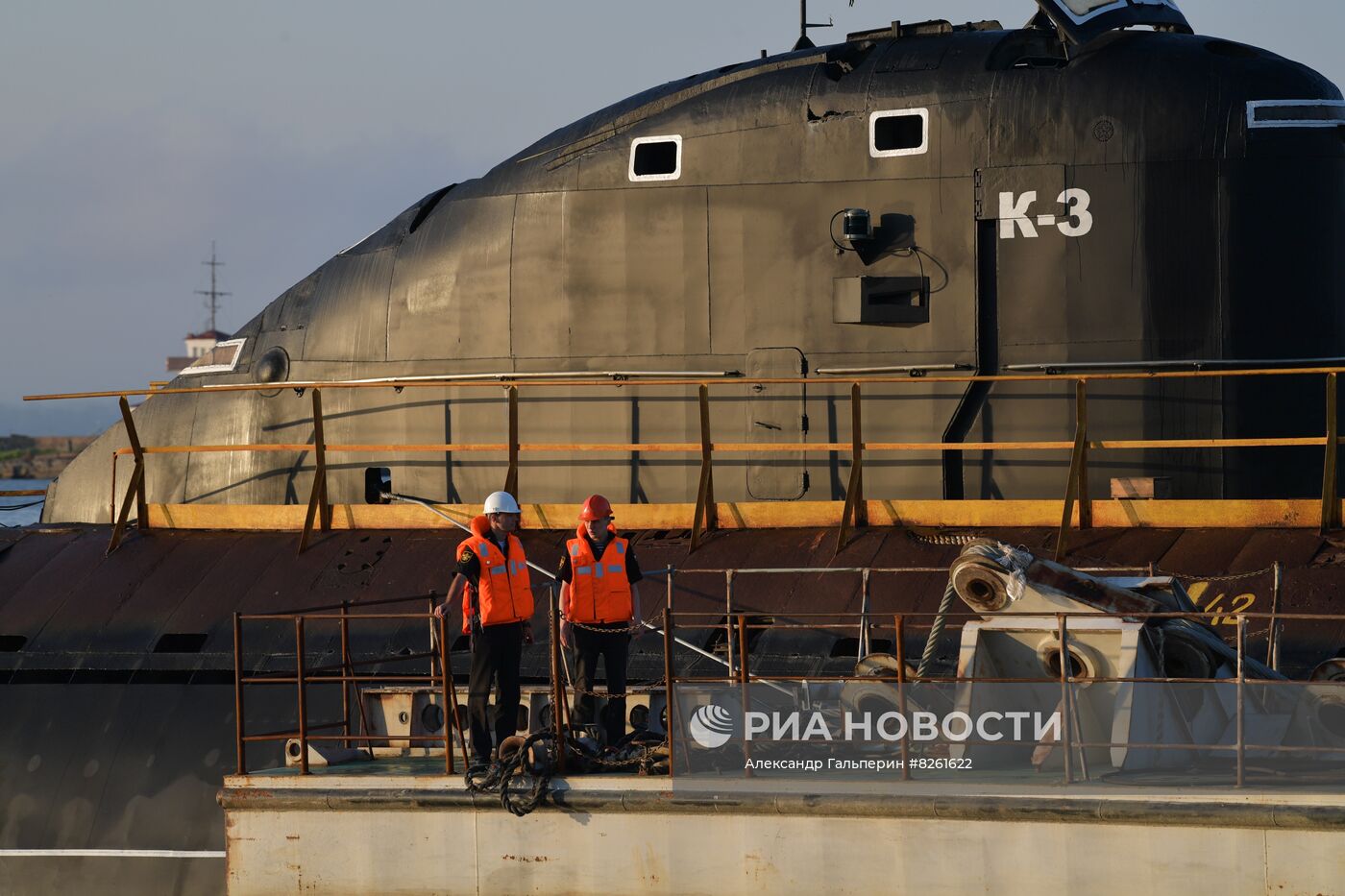 Транспортировка АПЛ "Ленинский комсомол" 