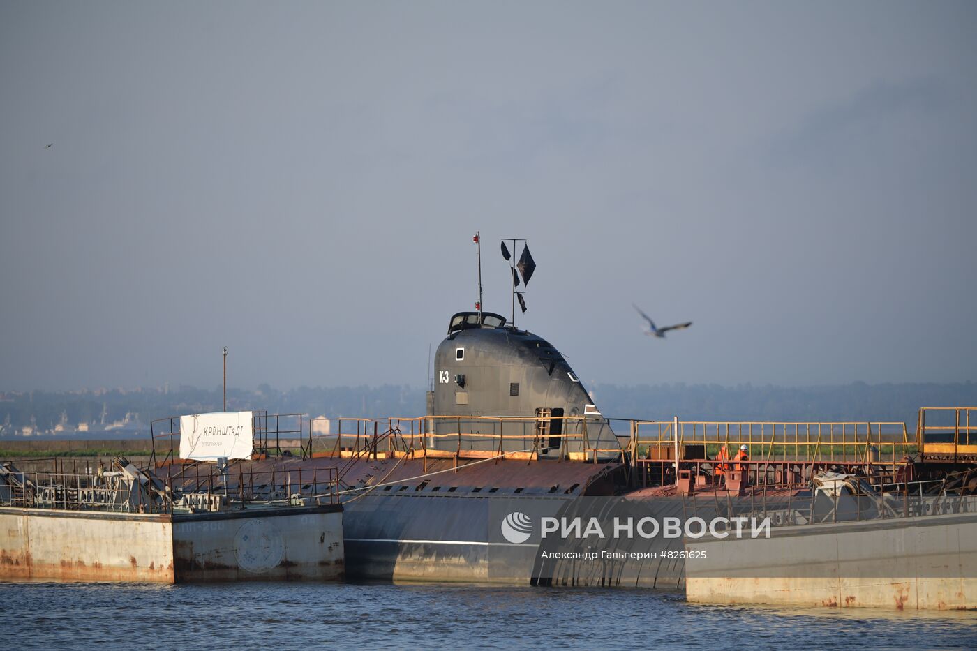 Транспортировка АПЛ "Ленинский комсомол" 