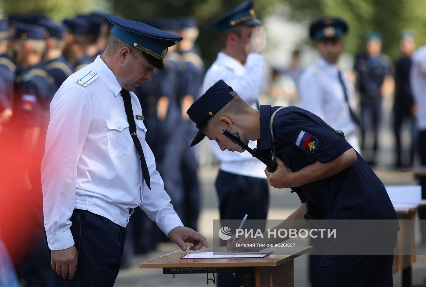 Военная присяга у курсантов Краснодарского летного училища