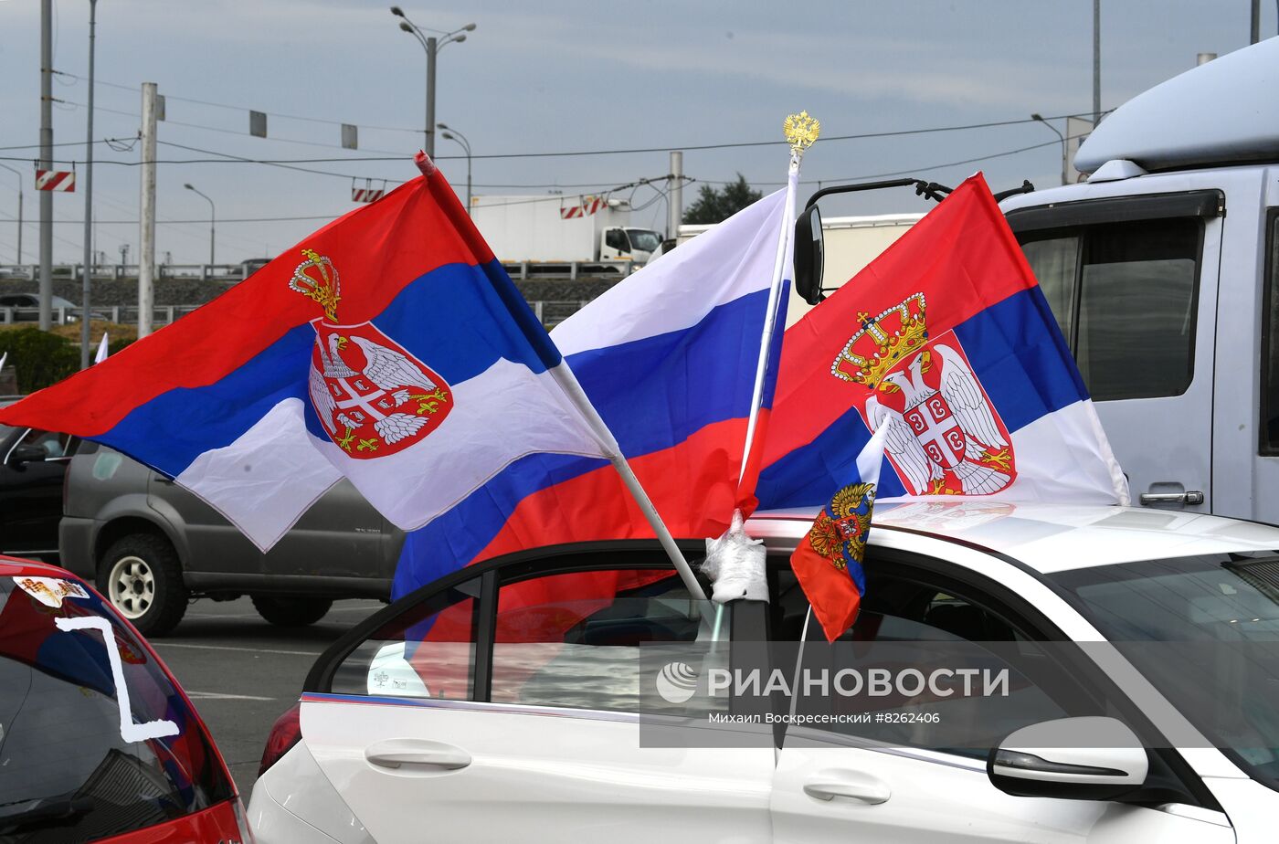 Автопробег в поддержку Сербии в Москве