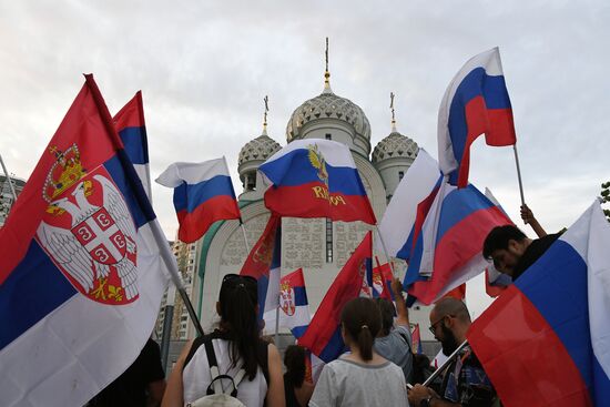 Автопробег в поддержку Сербии в Москве