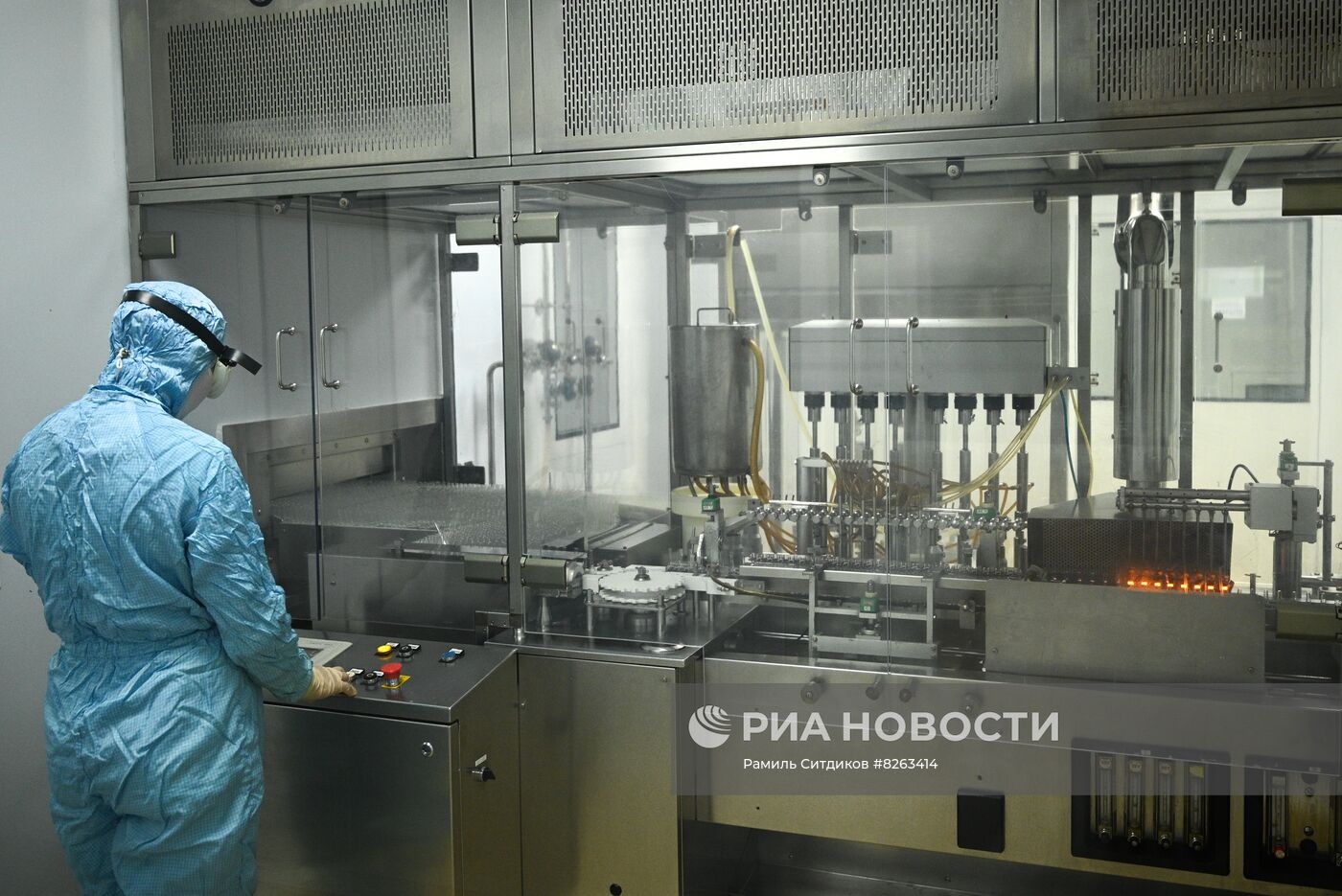 Производство лекарственных препаратов на заводе "Биохимик"