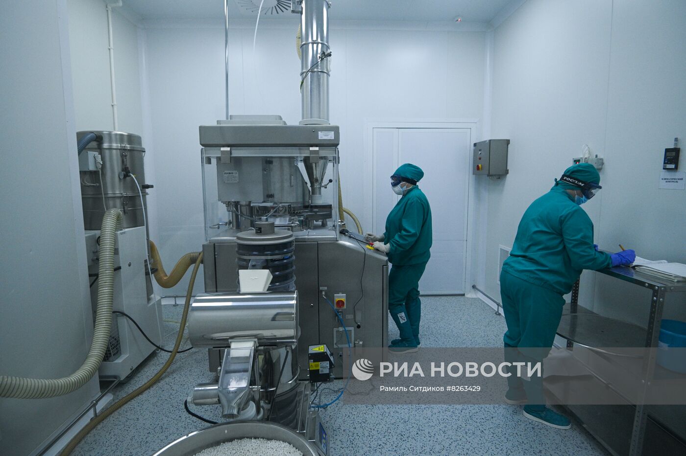 Производство лекарственных препаратов на заводе "Биохимик"