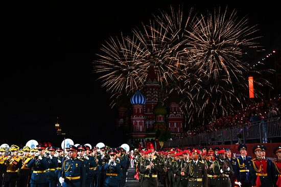 Международный военно-музыкальный фестиваль "Спасская башня"