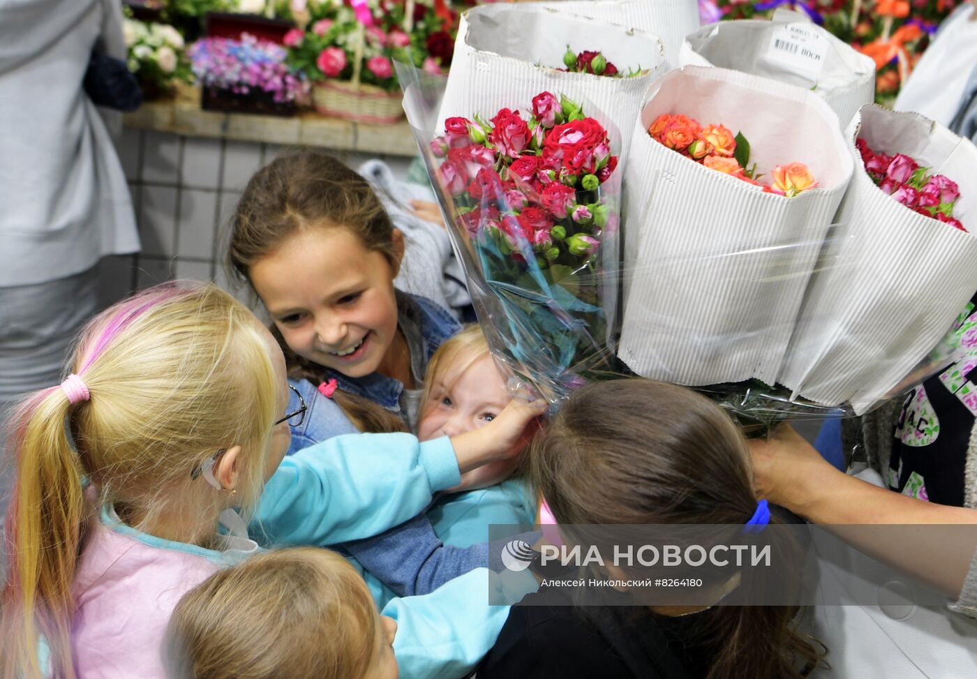Продажа цветов накануне 1 сентября в Москве