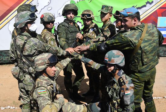 Открытие международных учений "Восток-2022" в Приморском крае