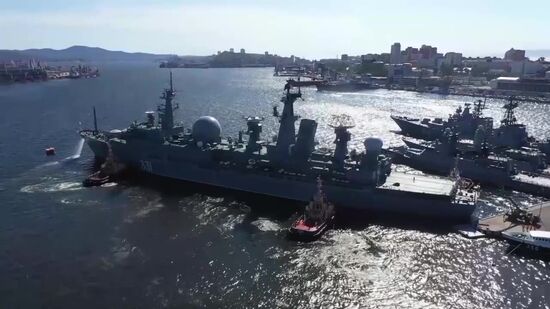 Боевые корабли Тихоокеанского флота приступили к развертыванию в рамках учений "Восток-2022"