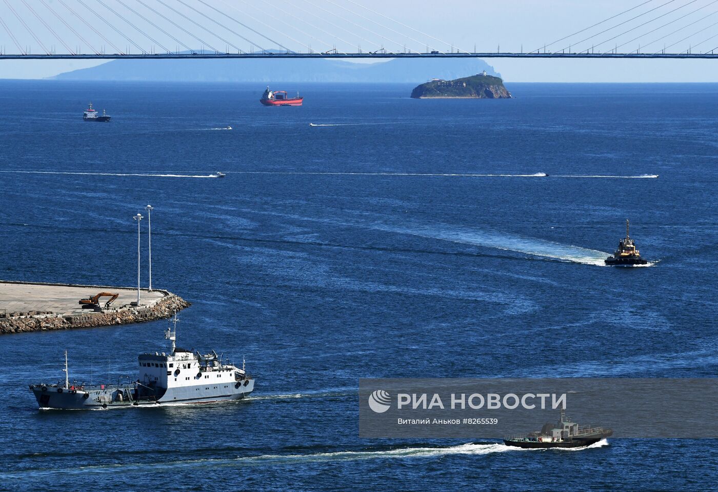 Города России. Владивосток