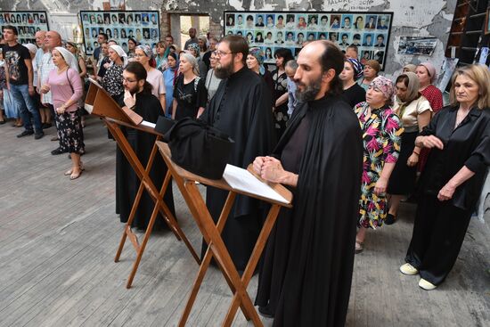 Траурные мероприятия по случаю годовщины трагедии в Беслане