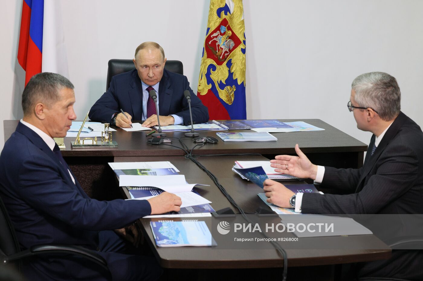 Рабочая поездка президента РФ В. Путина в Петропавловск-Камчатский