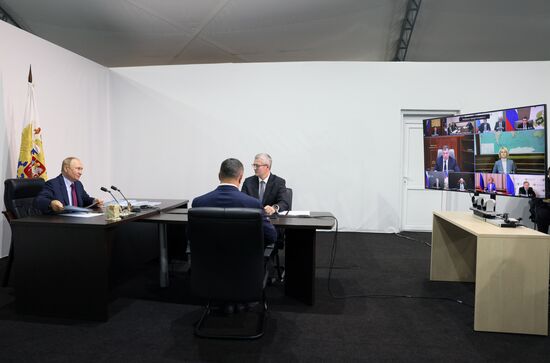 Рабочая поездка президента РФ В. Путина в Петропавловск-Камчатский