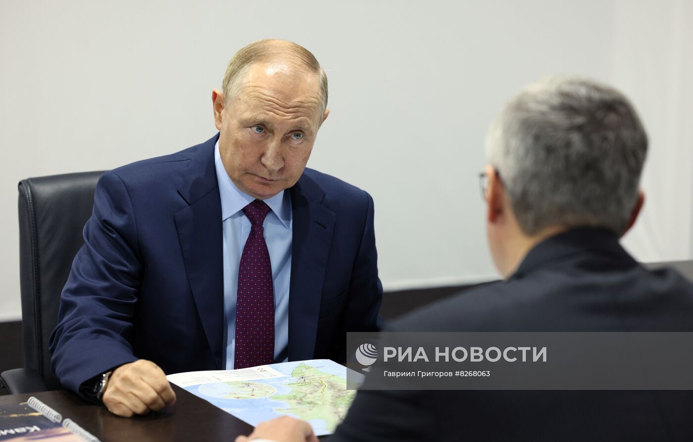 Рабочая поездка президента РФ В. Путина в Петропавловск-Камчатский