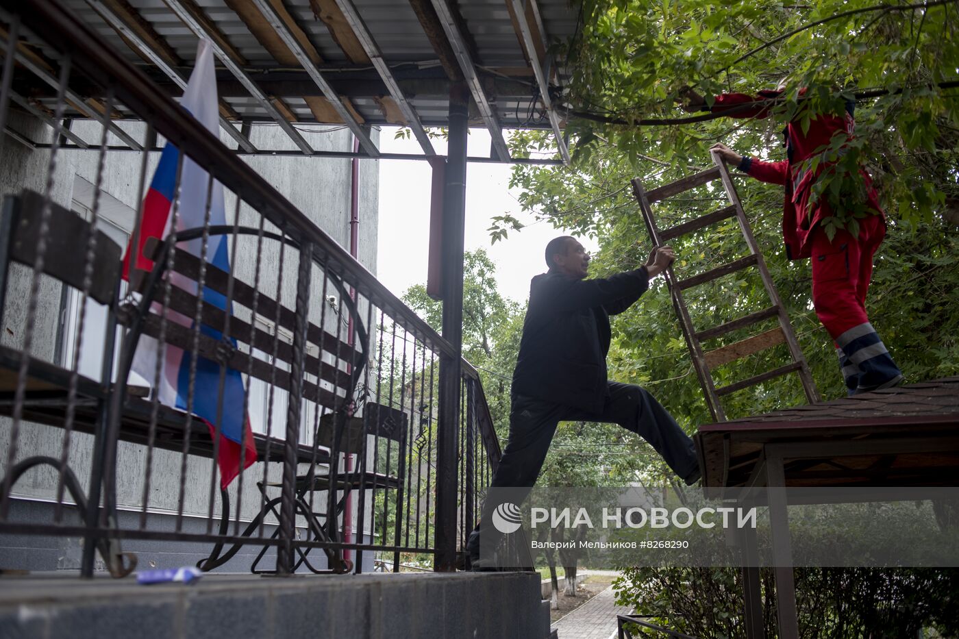 Повседневная жизнь в освобожденном Лисичанске в ЛНР