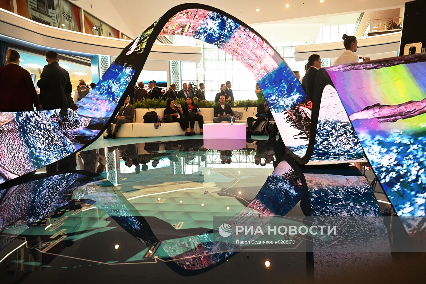 ВЭФ-2022. Работа форума