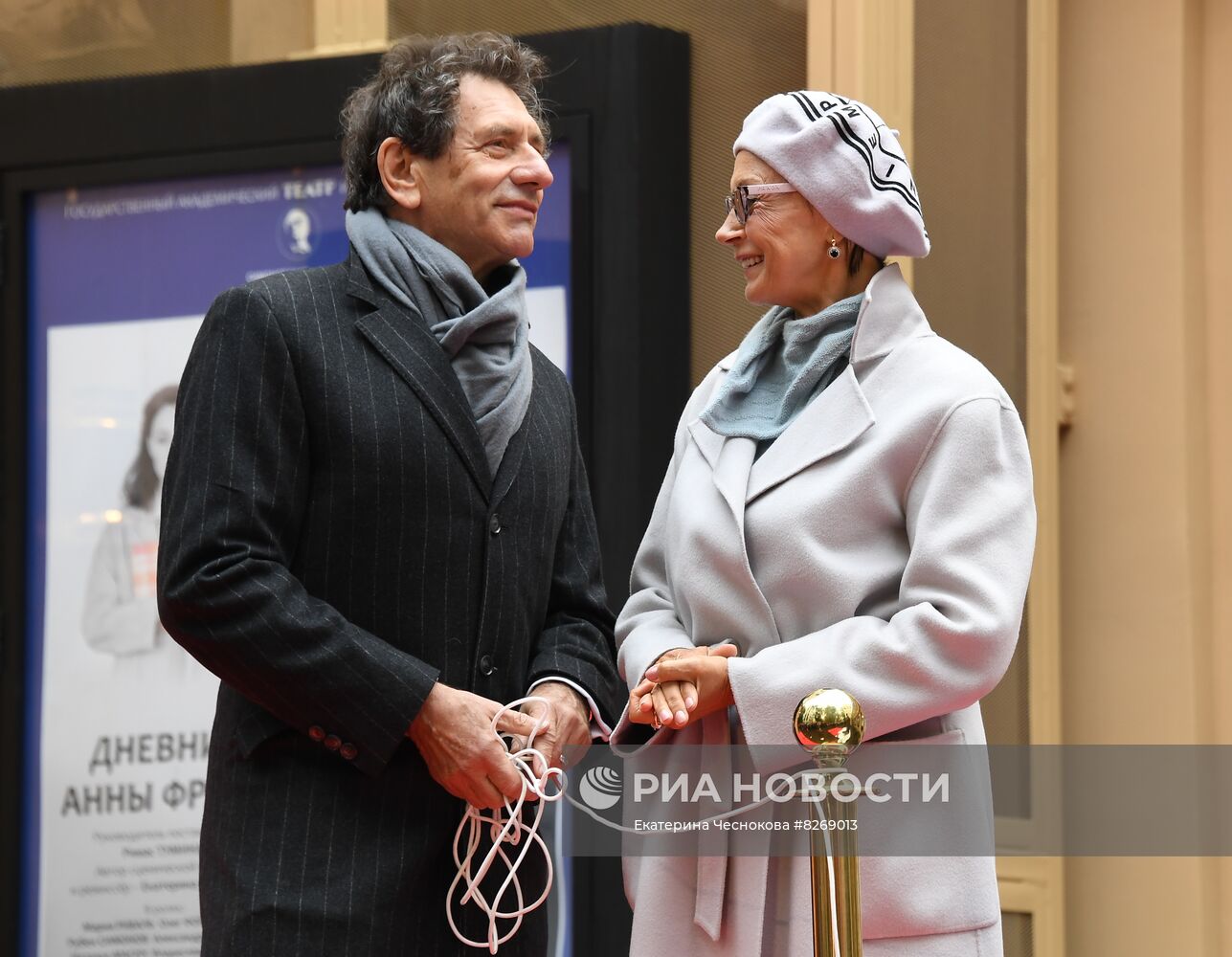 Сбор труппы театра им. Е. Вахтангова