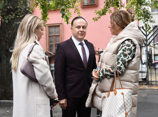 Сбор труппы театра им. Е. Вахтангова