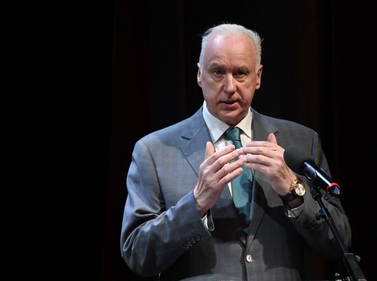 Сбор труппы театра им. Е. Вахтангова