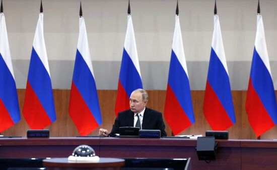 Рабочая поездка президента РФ В. Путина в Дальневосточный федеральный округ 