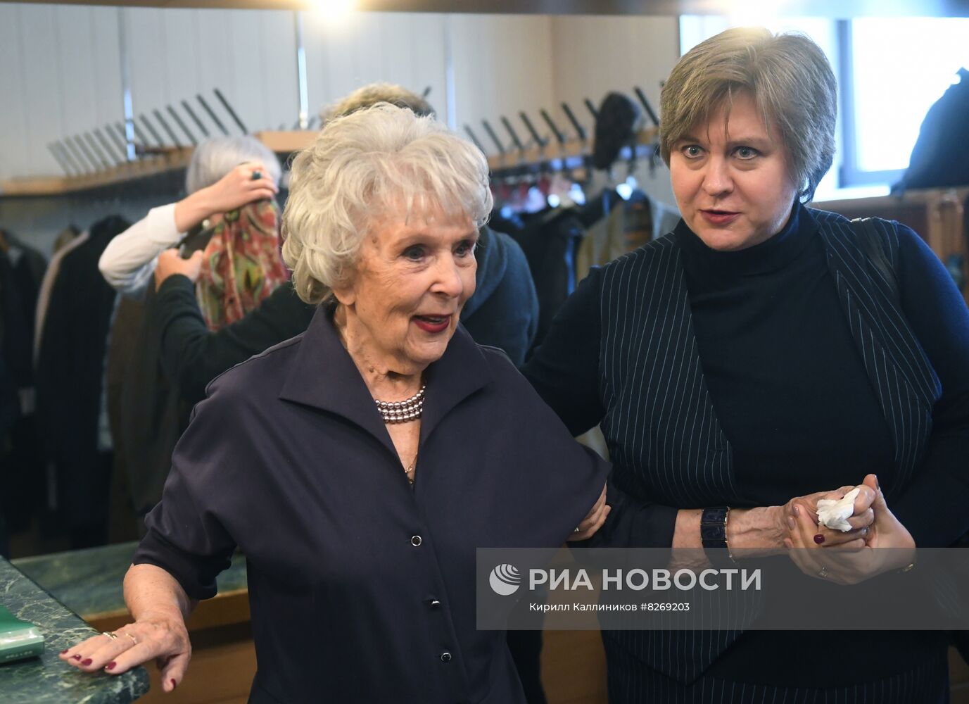 Сбор труппы Московского Академического театра сатиры