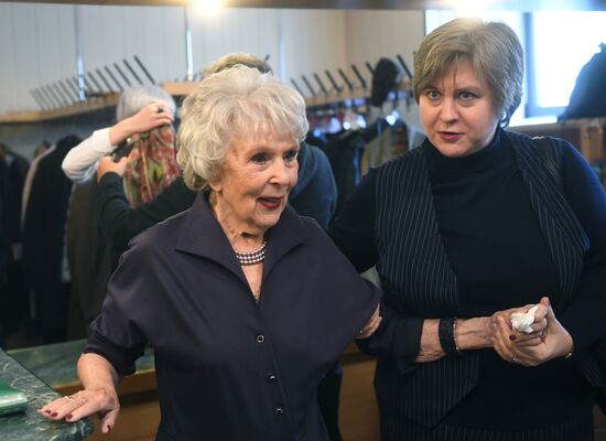 Сбор труппы Московского Академического театра сатиры