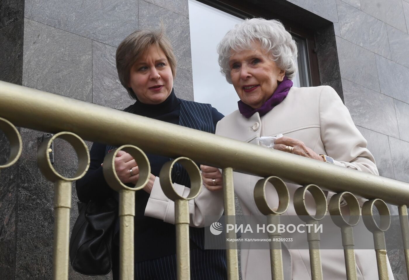 Сбор труппы Московского Академического театра сатиры