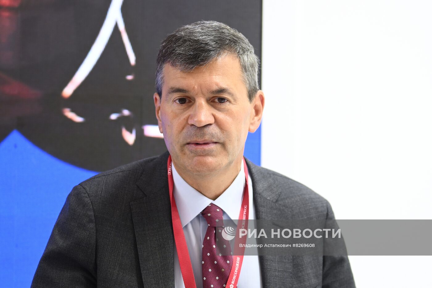 ВЭФ-2022. Работа стенда медиагруппы "Россия сегодня"