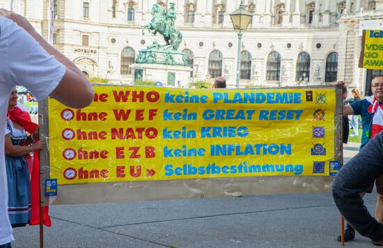 Акция протеста против инфляции в Вене