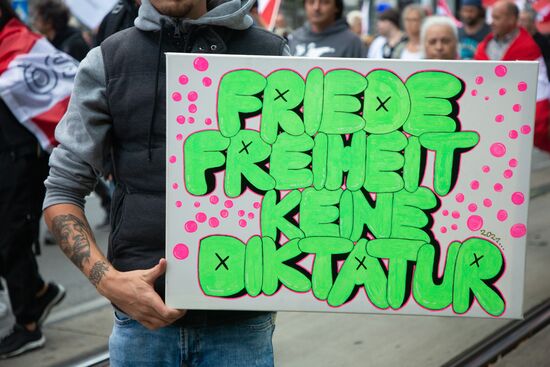 Акция протеста против инфляции в Вене