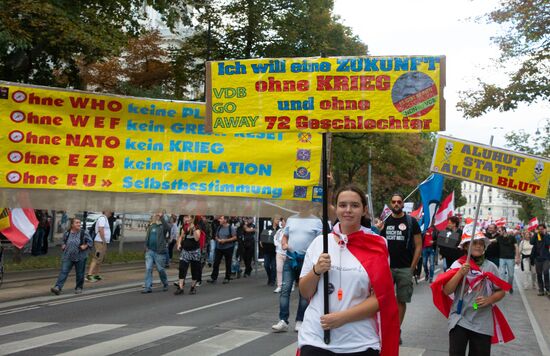 Акция протеста против инфляции в Вене