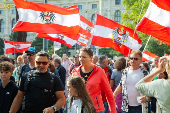 Акция протеста против инфляции в Вене