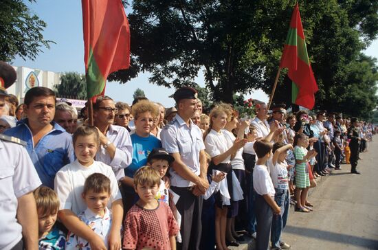 Военный парад в Тирасполе