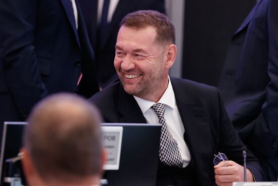 Премьер-министр РФ М. Мишустин провел стратегическую сессию по импортозамещению ПО в отраслях