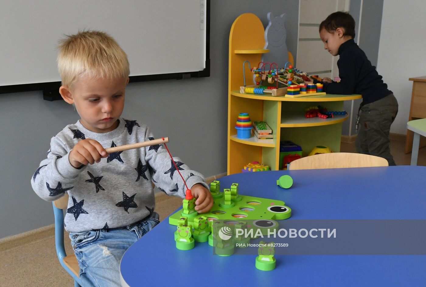 Открытие восстановленного тульскими строителями детсада в Мариуполе