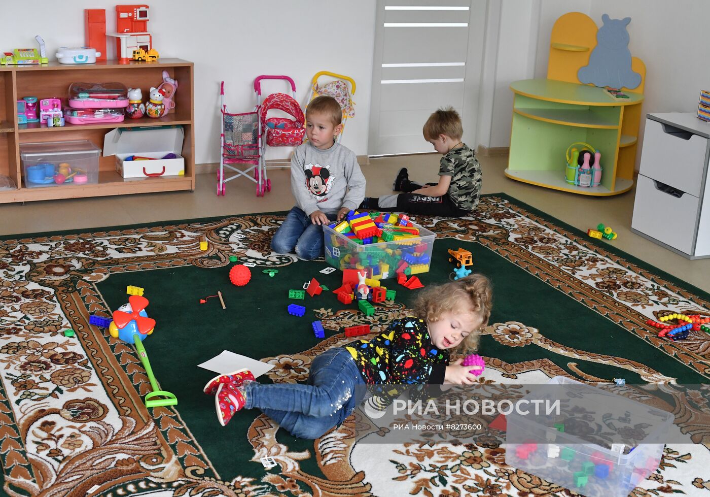 Открытие восстановленного тульскими строителями детсада в Мариуполе