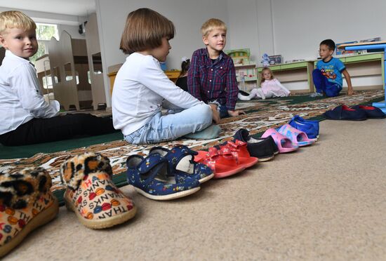 Открытие восстановленного тульскими строителями детсада в Мариуполе