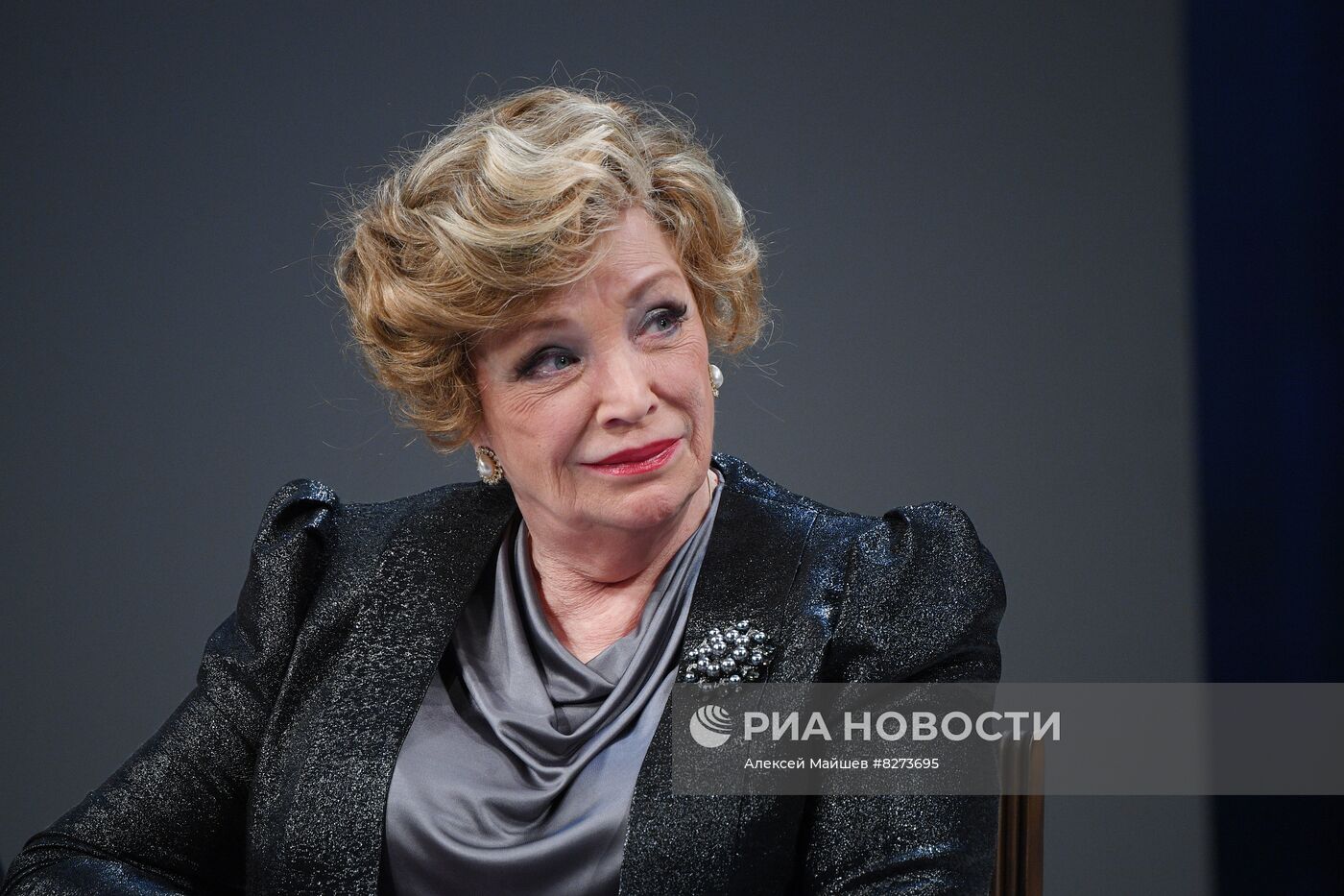 Показ спектакля "Соло для часов с боем" в театре Моссовета