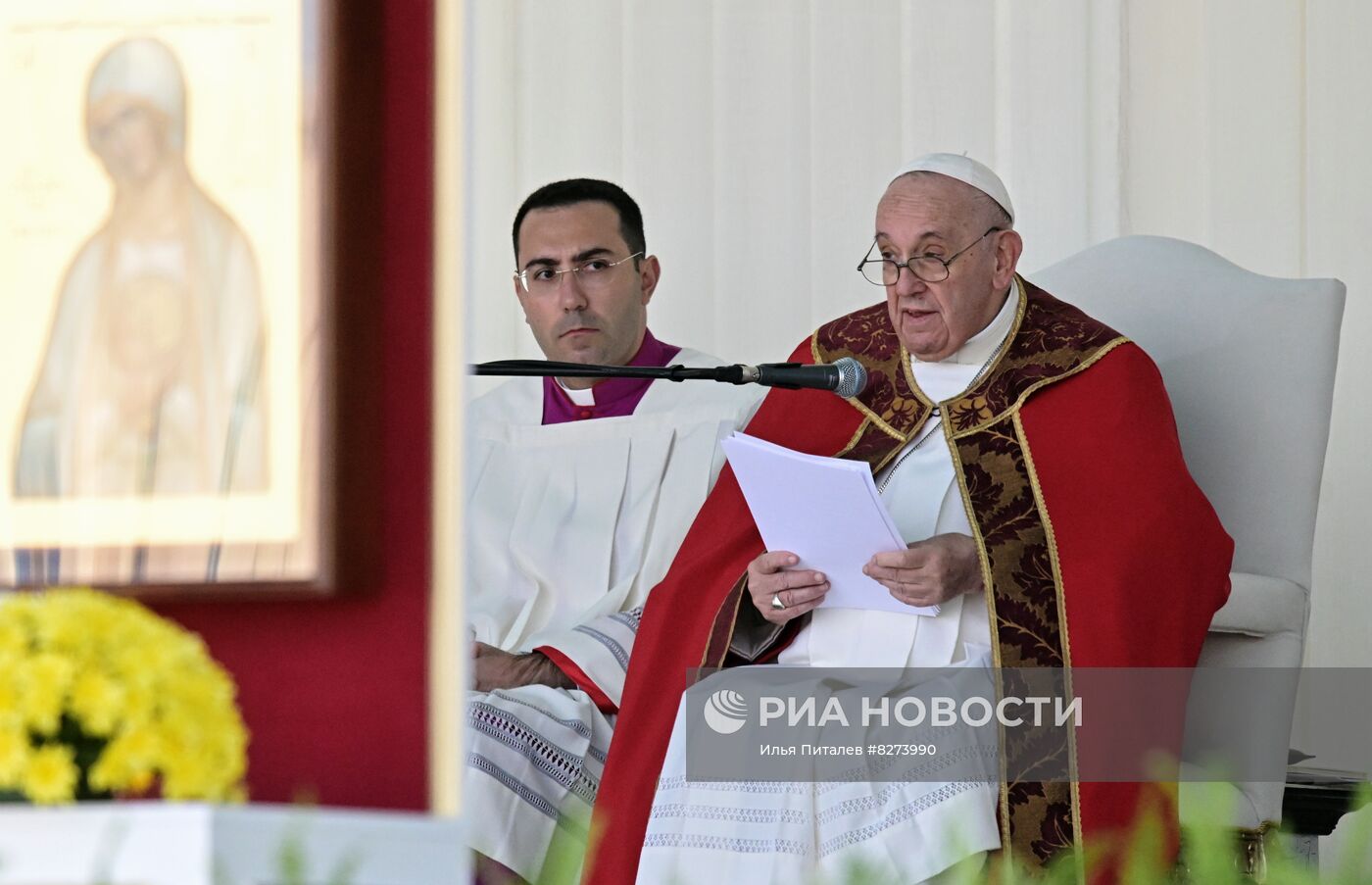 Папа Римский Франциск провел мессу в ходе визита в Казахстан