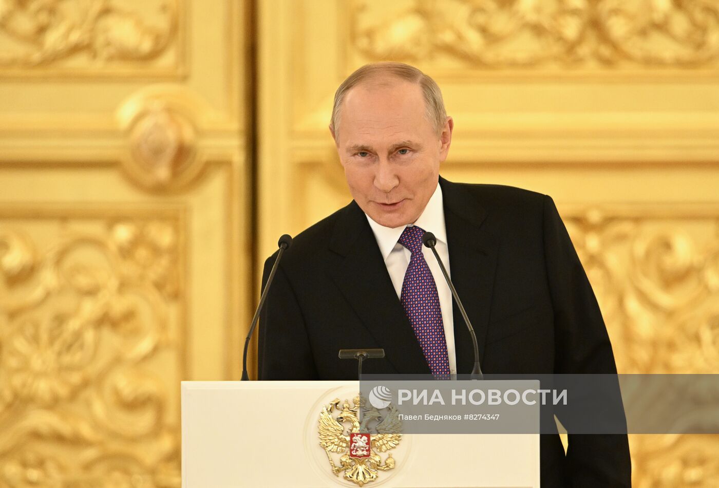 Президент РФ В. Путин принял участие в мероприятии к 100-летию Госсанэпидслужбы