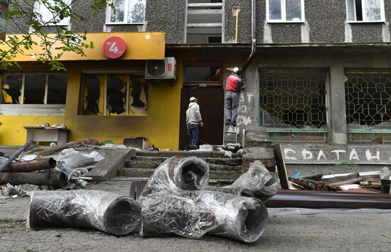 Восстановление жилых домов в Мариуполе строителями из Тулы