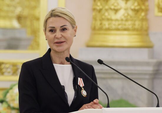 Президент РФ В. Путин принял участие в мероприятии к 100-летию Госсанэпидслужбы